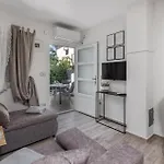 Luxurious In With Wifi Vikendica Crikvenica
