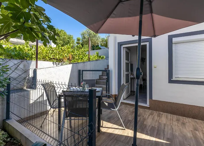 1 Bedroom Stunning In